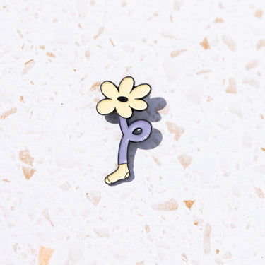 Giving Good Daisy Enamel Pin - Bonfolk