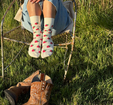 Strawberry Socks - Bonfolk